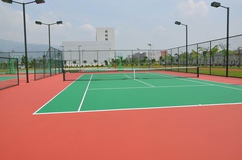 網(wǎng)球場(chǎng)